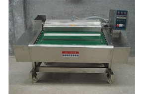 食品真空包裝機在食品工業(yè)中的優(yōu)勢